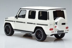 Mercedes AMG G63 W463 Baltas GT Spirit 1:18 KJ038 Metalas - nuotrauka 5 iš 6
