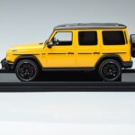 Mercedes AMG G63 W463 Geltonas MotorHelix 1:18 MH018 Y Derva - image 3 of 7