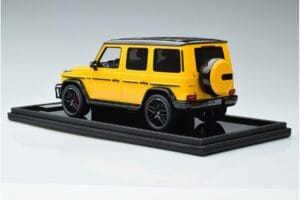 Mercedes AMG G63 W463 Geltonas MotorHelix 1:18 MH018-Y Derva - nuotrauka 5 iš 7