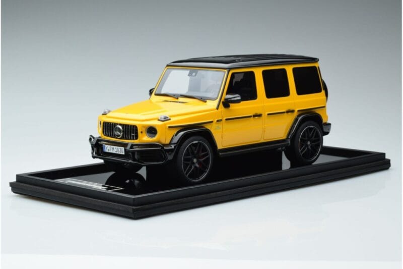 Mercedes AMG G63 W463 Geltonas MotorHelix 1:18 MH018 Y Derva