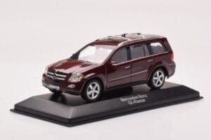 Mercedes GL X164 Karneolis Raudonas Minichamps 1:43 B66962226 Metalas - nuotrauka 2 iš 4