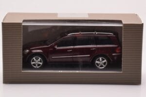 Mercedes GL X164 Karneolis Raudonas Minichamps 1:43 B66962226 Metalas - nuotrauka 4 iš 4