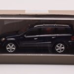 Mercedes GL X164 Tanzanite Mėlynas Minichamps 1:43 - image 4 of 4