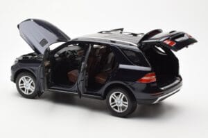 Mercedes M-Class W166 Tansanite Mėlynas Metalinis Minichamps 1:18 B66960065 Metalas - nuotrauka 5 iš 8