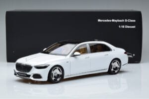Mercedes Maybach S600 W222 V12 Biturbo Diamond Baltas Almost Real 1:18 820116 Metalas - nuotrauka 11 iš 11