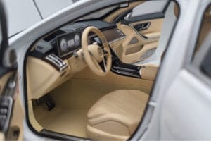 Mercedes Maybach S600 W222 V12 Biturbo Diamond Baltas Almost Real 1:18 820116 Metalas - nuotrauka 8 iš 11