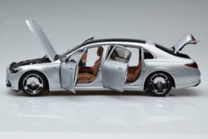 Mercedes Maybach S600 W222 V12 Biturbo Hightech Sidabrinis Almost Real 1:18 820118 Metalas - nuotrauka 4 iš 12