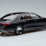 Mercedes Maybach S600 W222 V12 Biturbo Obsidian Juodas Almost Real 1:18 - image 3 of 11