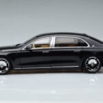Mercedes Maybach S600 W222 V12 Biturbo Obsidian Juodas Almost Real 1:18 - image 5 of 11