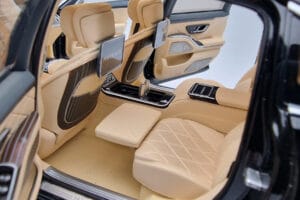 Mercedes Maybach S600 W222 V12 Biturbo Obsidian Juodas Almost Real 1:18 820115 Metalas - nuotrauka 9 iš 11