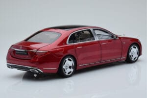 Mercedes Maybach S600 W222 V12 Biturbo Patagonia Raudonas Almost Real 1:18 820119 Metalas - nuotrauka 3 iš 10