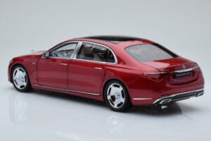 Mercedes Maybach S600 W222 V12 Biturbo Patagonia Raudonas Almost Real 1:18 820119 Metalas - nuotrauka 7 iš 10