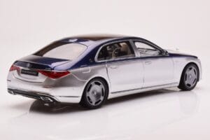 Mercedes Maybach S680 W223 Nautical Mėlynas Cirrus Sidabrinis Almost Real 1:18 820125 Metalas - nuotrauka 3 iš 8