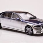 Mercedes Maybach S680 W223 Nautical Mėlynas Cirrus Sidabrinis Almost Real 1:18 - image 6 of 8