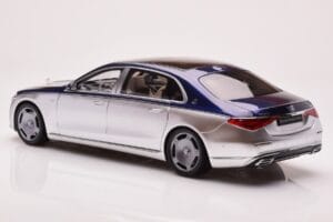 Mercedes Maybach S680 W223 Nautical Mėlynas Cirrus Sidabrinis Almost Real 1:18 820125 Metalas - nuotrauka 7 iš 8
