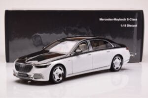 Mercedes Maybach S680 W223 Obsidian Juodas Diamond Baltas Almost Real 1:18 820121 Metalas - nuotrauka 7 iš 7