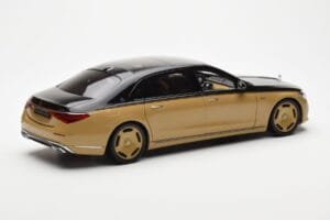 Mercedes Maybach S680 W223 Obsidian Juodas Sand Almost Real 1:18 820124 Metalas - nuotrauka 3 iš 7