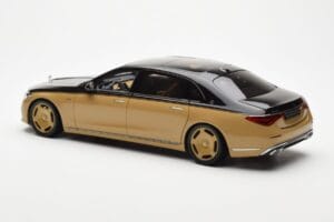 Mercedes Maybach S680 W223 Obsidian Juodas Sand Almost Real 1:18 820124 Metalas - nuotrauka 6 iš 7