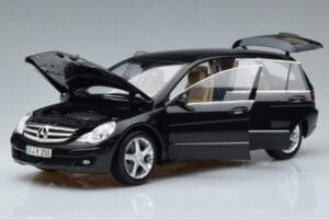 Mercedes R-Class W251 Obsidian Juodas Minichamps 1:18 B66962325 Metalas - nuotrauka 2 iš 7