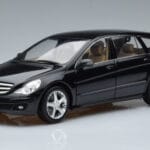 Mercedes R-Class W251 Obsidian Juodas Minichamps 1:18 B66962325 Metalas