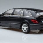 Mercedes R-Class W251 Obsidian Juodas Minichamps 1:18 B66962325 Metalas - image 6 of 7