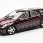 Mercedes R-Class W251 Raudonas Metallic Minichamps 1:18