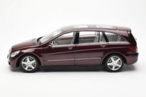 Mercedes R-Class W251 Raudonas Metallic Minichamps 1:18 150034602 Metalas - nuotrauka 4 iš 8