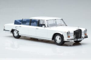 Mercedes 600 Pullman W100 Landaulet Baltas KK-Scale 1:18 KKDC181184 Metalas - nuotrauka 4 iš 6