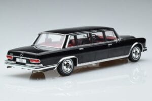 Mercedes 600 LWB Pullman W100 Juodas MCG 1:18 MCG18187 Metalas - nuotrauka 2 iš 6