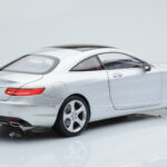 Mercedes S-Class W222 Iridium Sidabrinis Norev 1:18 - image 3 of 8