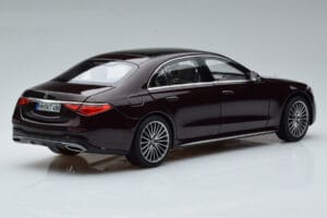 Mercedes S-Class W223 AMG Line Raudonas Norev 1:18 183804 Metalas - nuotrauka 3 iš 8
