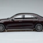 Mercedes S-Class W223 AMG Line Raudonas Norev 1:18 - image 5 of 8