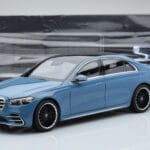 Mercedes S-Class W223 Vintage Mėlynas Norev 1:18 - image 7 of 7
