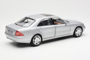 Mercedes S600 W220 Sidabrinė Metallic Norev 1:18 183810 Metalas - nuotrauka 3 iš 8