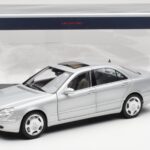 Mercedes S600 W220 Sidabrinė Metallic Norev 1:18 - image 8 of 8
