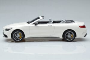 Mercedes AMG S63 A217 Kabrioletas Diamond Baltas GT Spirit 1:18 B66965712 Derva - nuotrauka 3 iš 6