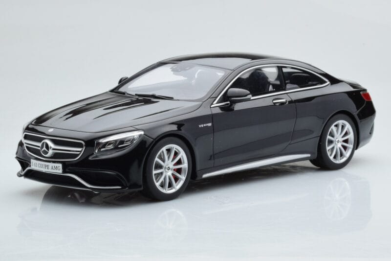 Mercedes AMG S63 C217 Coupe Juodas GT Spirit 1:18