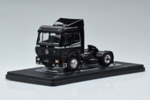Mercedes SK2 1850 Juodas IXO 1:43