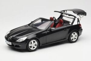 Mercedes SLK R171 Obsidian Juodas Metallic Minichamps 1:18 B66962319 Metalas - nuotrauka 2 iš 9