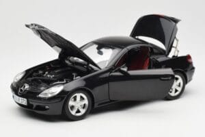 Mercedes SLK R171 Obsidian Juodas Metallic Minichamps 1:18 B66962319 Metalas - nuotrauka 3 iš 9
