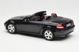 Mercedes SLK R171 Obsidian Juodas Metallic Minichamps 1:18 B66962319 Metalas - nuotrauka 8 iš 9