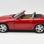 Mercedes SLK R172 Designo Zircon Raudonas Minichamps 1:18 - image 4 of 8