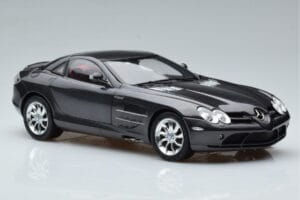 Mercedes SLR McLaren Juodas CMC 1:18 M-045F Metalas - nuotrauka 6 iš 10