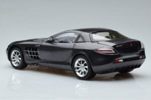 Mercedes SLR McLaren Juodas CMC 1:18 M-045F Metalas - nuotrauka 7 iš 10