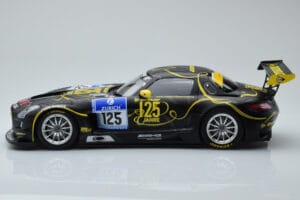 Mercedes SLS AMG GT3 Rowe Racing #125 Zehe / Bullitt / Renger / Hartung ADAC 24 Hours of Nurburgring 2013 Minichamps 1:18 151 - nuotrauka 3 iš 6