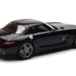 Mercedes SLS AMG Obsidian Juodas Metalinis Minichamps 1:18 - image 3 of 7