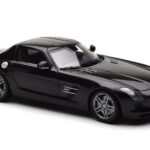 Mercedes SLS AMG Obsidian Juodas Metalinis Minichamps 1:18 - image 5 of 7