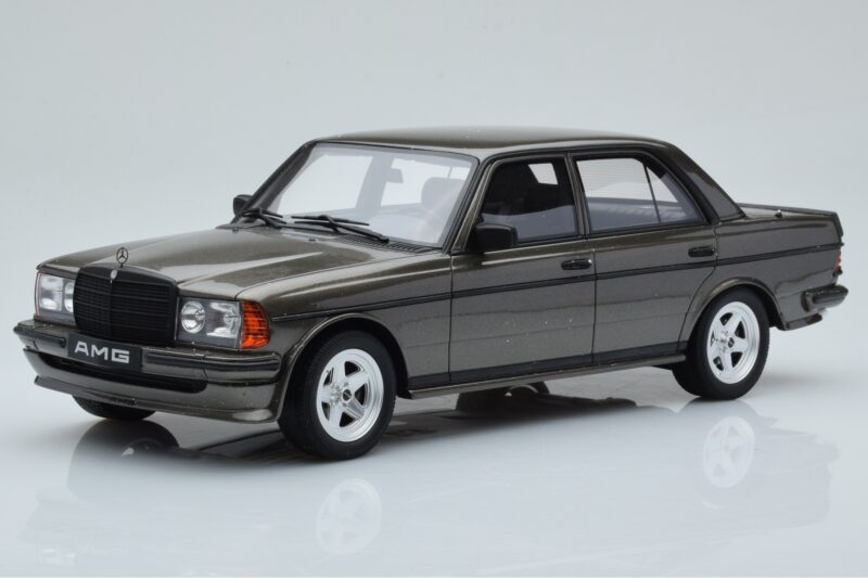 Mercedes W123 AMG 280 Pilkas Otto 1:18