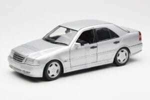 Mercedes C36 AMG W202 Sidabras UT Models 1:18