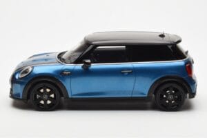 Mini Cooper S F56 Island Mėlynas Otto 1:18 OT982 Derva - nuotrauka 3 iš 6